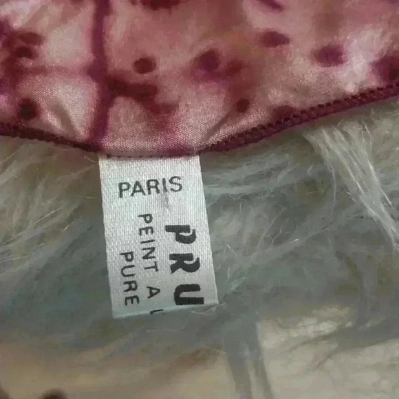 Pruvot Eiffel Tower Hand Painted Italian Silk Scarf - Picture 5 of 5